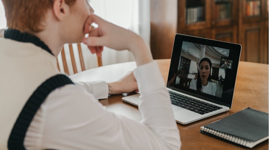 What Makes CooMeet Alternatives Special