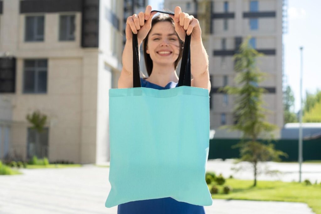 The Advantages of Using Tote Bags in Promotions